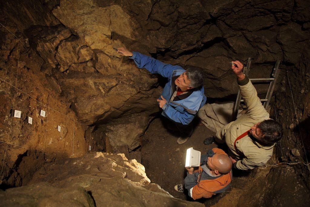 Híbrido humano de 90.000 años encontrado en cueva antigua